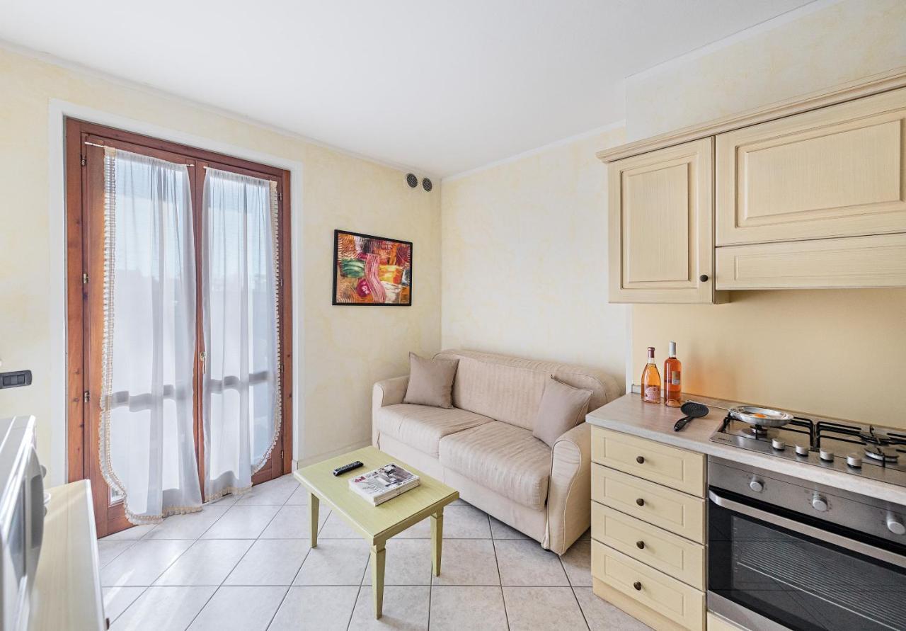 I Mosaici Apartments By Wonderful Italy Sirmione Exterior foto