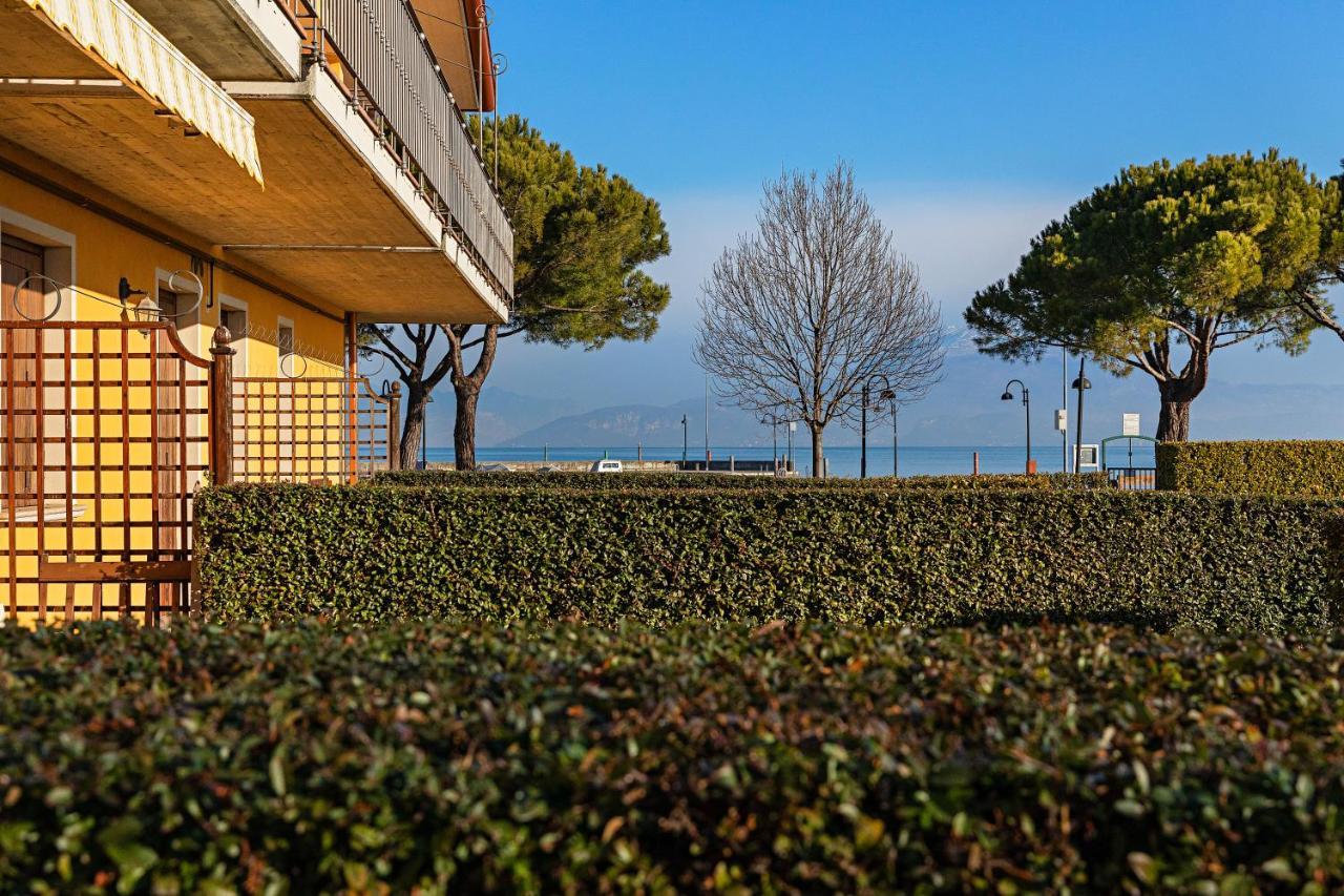 I Mosaici Apartments By Wonderful Italy Sirmione Exterior foto